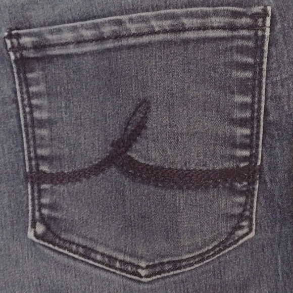 Jeans - Picture 5 of 7